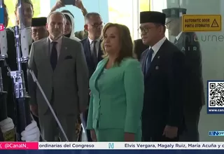 Dina Boluarte es recibida con honores en visita a Indonesia