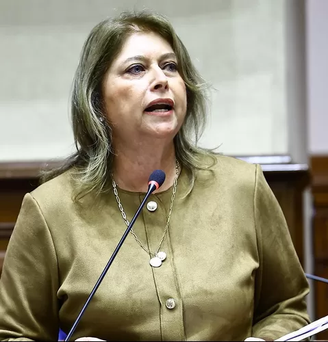 Diputada Rocha pide información al MTC tras reportaje de Cuarto Poder sobre puentes