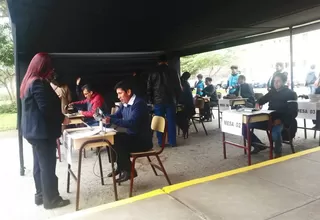 Directores de colegios hoy rinden examen para mantenerse en sus cargos