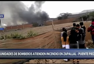 Doce unidades de bomberos atienden un incendio en Puente Piedra