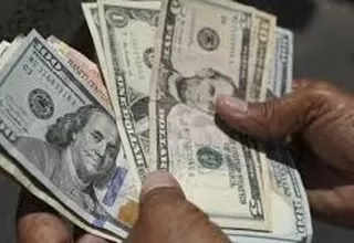 Dólar retrocede a S/ 3.71: Impacto de políticas de EE. UU