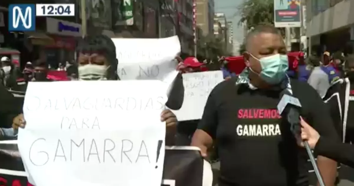 Empresarios de Gamarra protestan contra el gobierno