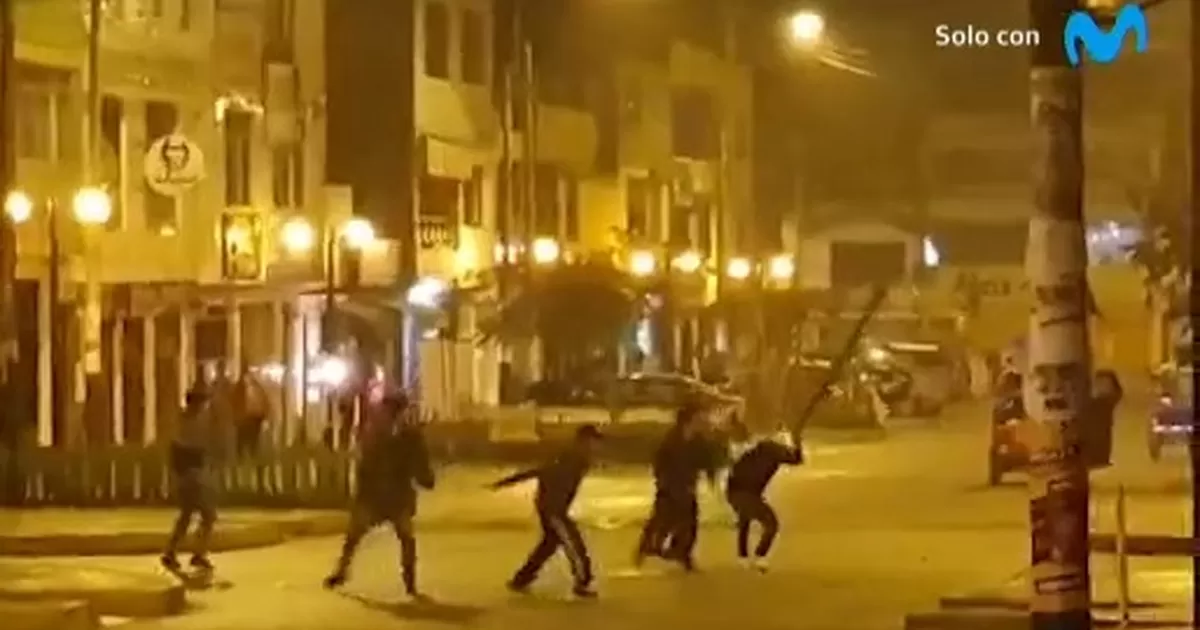 Enfrentamiento entre barristas causa pánico en vecinos