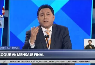 Enrique Ocrospoma realizó discurso "al ritmo" del 'Thalia Challenge'