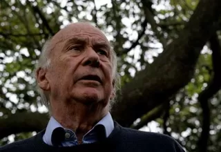 Enrique Zileri, periodista fundador de Caretas, falleció la madrugada de hoy