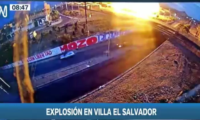 Explosión En Villa El Salvador Momento En Que Ocurrió La Emergencia En Planta Envasadora Canal N 2518