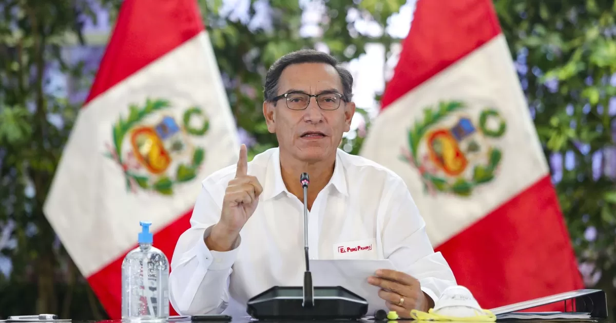 Expresidente Martín Vizcarra se presenta ante la Comisión de Fiscalización
