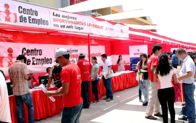 Feria Laboral Ofrece Más De 700 Puestos En Diferentes Rubros Canal N 9763