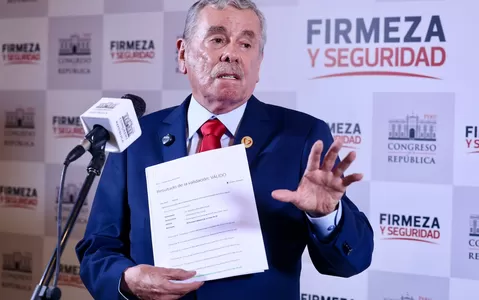 Fernando Rospigliosi convoca a pleno extraordinario este martes
