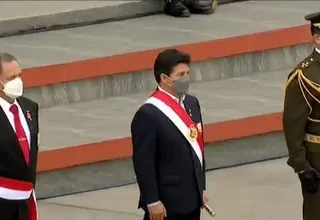 Fiestas Patrias: culmina desfile y parada militar  