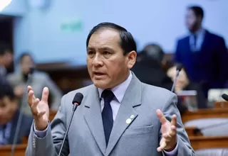 Flavio Cruz defiende admisión de denuncias a fiscales supremos