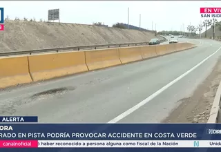 Forado en rampa de Costa Verde representa riesgo vial grave