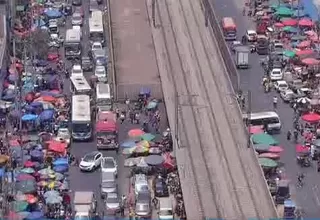 Gamarra: Ambulantes impiden trabajo de bomberos