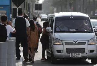 Gobierno presentará en los próximos días demanda contra ley de taxis colectivos