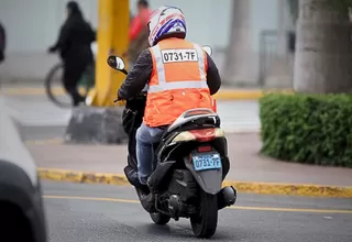 Gobierno suspende uso obligatorio de chalecos con placa en motos