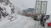 Gran congestión vehicular en la Carretera Central por intensa nevada - Noticias de benevento