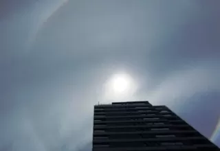 Halo solar fue visualizado en cielo de Lima