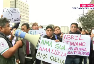 Hospital Arzobispo Loayza: Trabajadores protestan por crisis de mala gestión y desabastecimiento