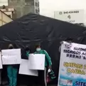 Huancayo: protesta de trabajadores médicos