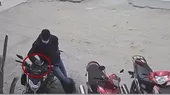 Huánuco: Sujeto roba motocicleta en puerta de universidad - Noticias de sujetos