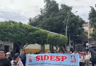 Huelga nacional de docentes de educación superior en Piura