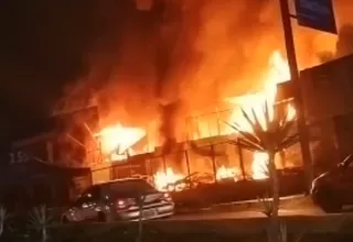 Incendio en el Rímac: Imágenes de cómo quedaron los puestos de venta del mercado de flores