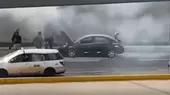 Se incendia vehículo en la Vía Expresa - Noticias de via-costanera