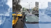 Jesús María: decenas de taxistas causan caos en entrada de Hospital Rebagliati - Noticias de maria-angola