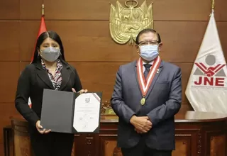 JNE entregó credencial a congresista de Perú Libre Nieves Limachi