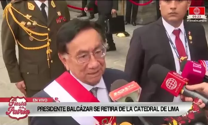 José Balcázar confirmó que acudirá personalmente al Congreso para entregar la banda presidencial a Keiko Fujimori