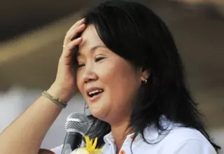 Keiko Fujimori entregó un 'cheque' en concurso de Factor K