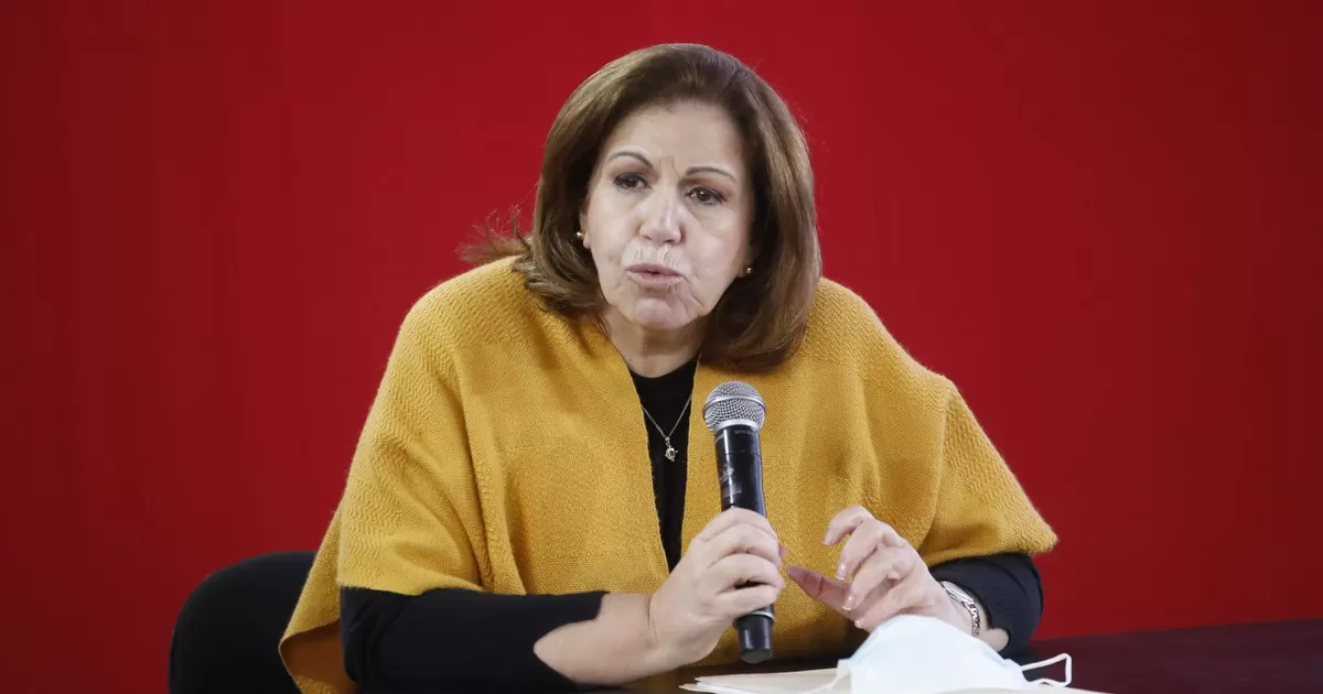 Lourdes Flores Nano: “El señor Torres es un desastre, pero el problema es el gobierno, es Pedro Castillo”