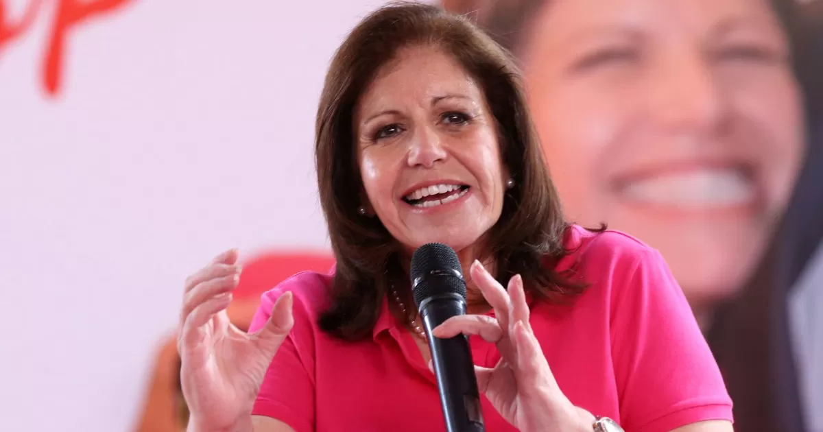 Lourdes Flores sobre Informe Cavero: “Creo que el congresista ha hecho justicia”