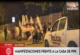 Simpatizantes llegan a los exteriores de la casa de PPK en San Isidro