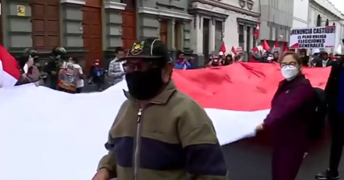 Marcha contra el Gobierno: manifestantes recorren calles del Centro de Lima
