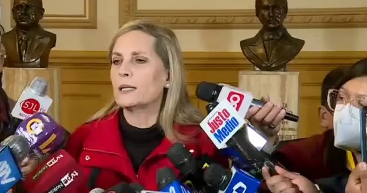 María del Carmen Alva tras ultimátum de Castillo: El golpista es él