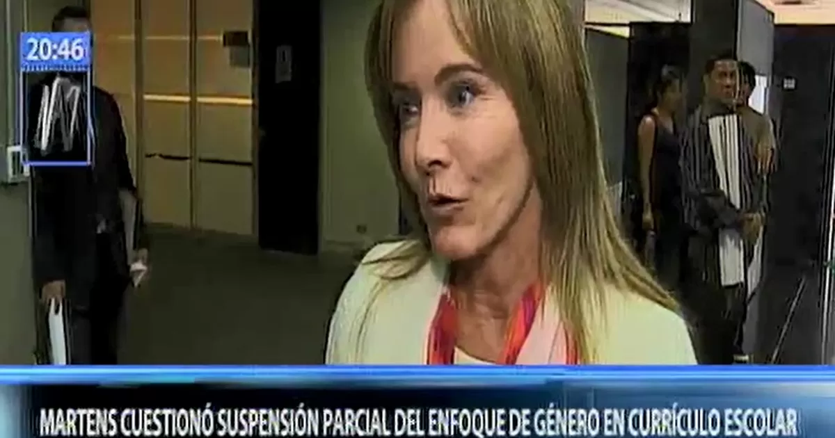 Martens cuestionó suspensión parcial del enfoque de género en el