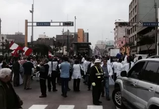 Médicos en huelga volvieron a protestar en calles del Cercado de Lima