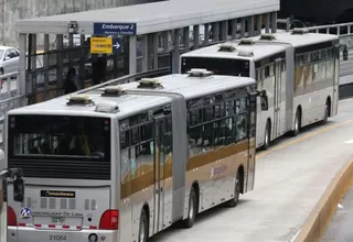 Se registran largas colas en la estación Carlos Izaguirre del Metropolitano