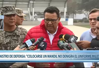 Ministro de Defensa sobre uso de mandil rosado: No denigra para nada el uniforme