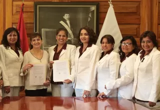 Obstetras firmaron acuerdo con el Minsa y levantaron la huelga nacional