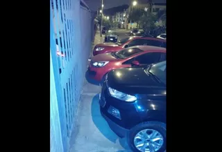 La Molina: conductores toman la vereda como estacionamiento público