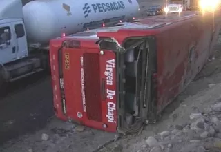 Nueve pasajeros fallecidos tras el vuelco de un bus interprovincial en Nasca