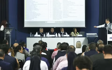 ONPE define orden de partidos políticos en la cédula electoral