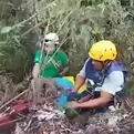 Oxapampa: Esposos fallecen tras ca&iacute;da de minivan a abismo