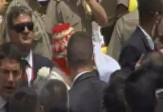 Papa Francisco recibió un chullo de regalo en su visita a Trujillo