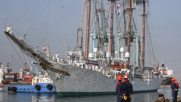 Perú recibe a la princesa Leonor en el puerto del Callao