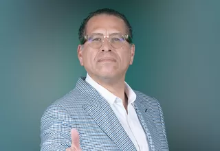 Phillip Butters renuncia a Avanza País y deja precandidatura