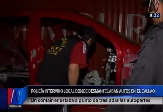 Policía intervino a sujetos que desmantelaban autos robados en el Callao