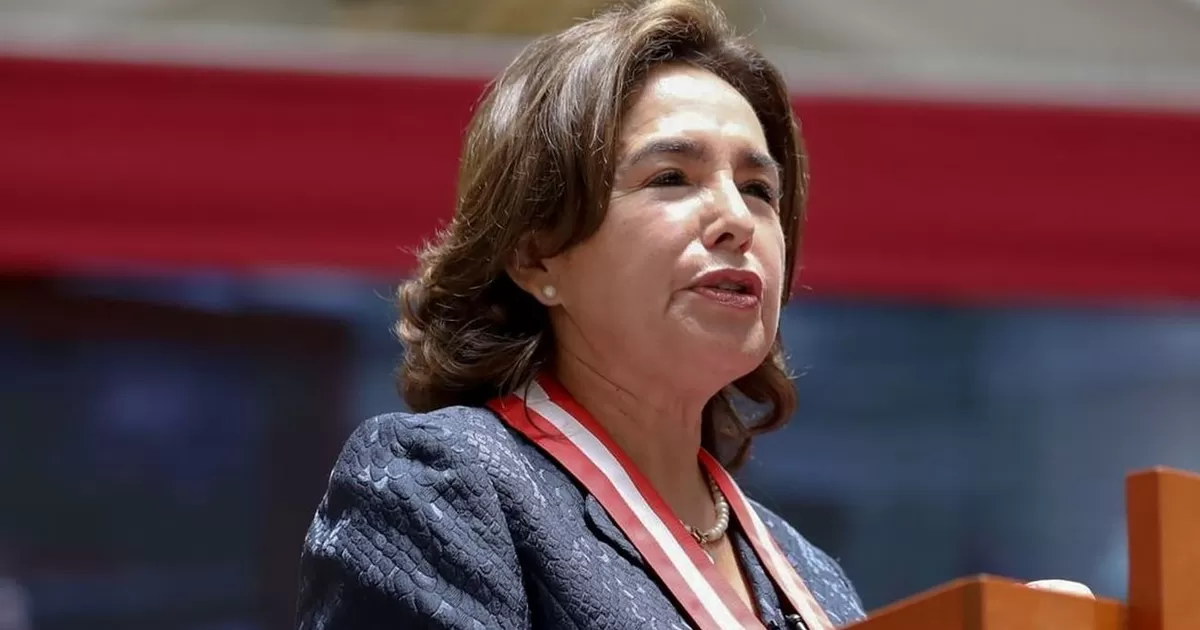 Titular del Poder Judicial cuestionó al Congreso por continuar con elección del TC tras orden judicial Titular del Poder Judicial cuestionó al Congreso por continuar con elección del TC tras orden judicial